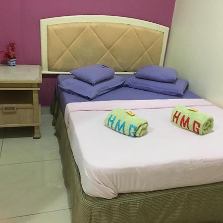 Hotel Morning Glory Kudat Esterno foto