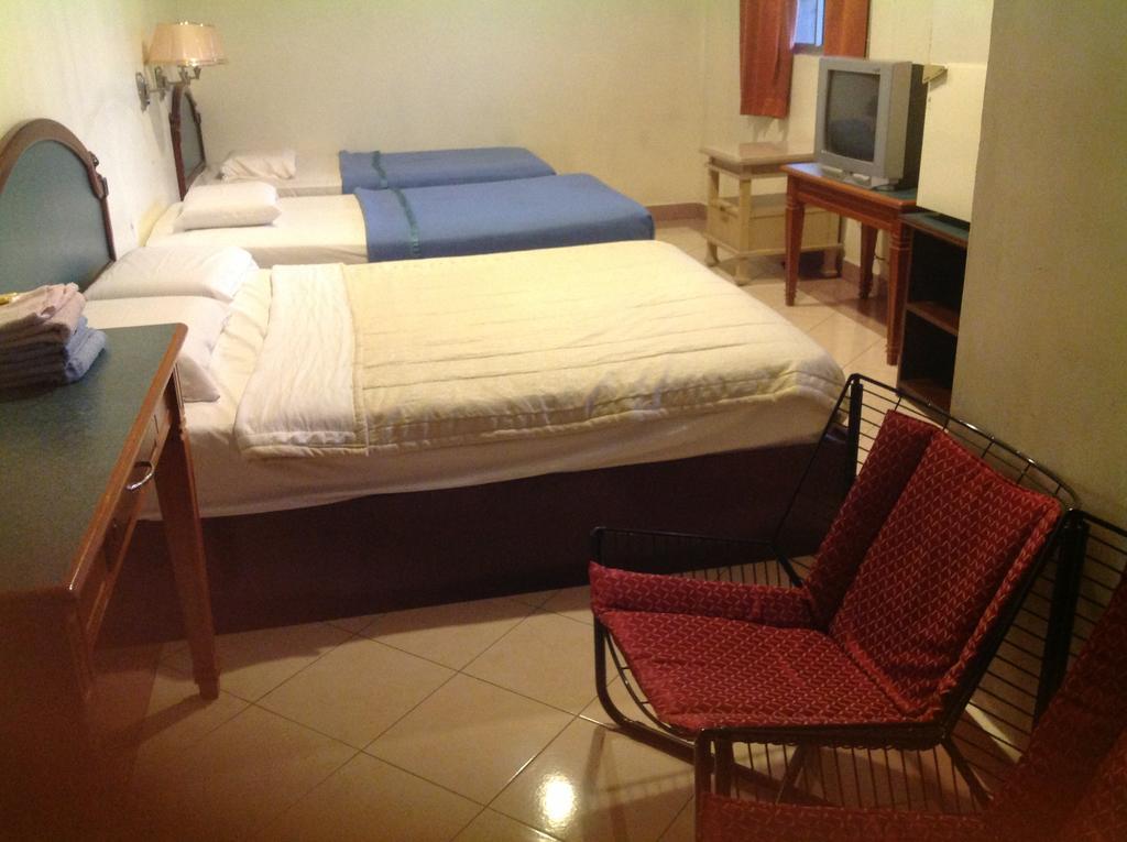 Hotel Morning Glory Kudat Esterno foto