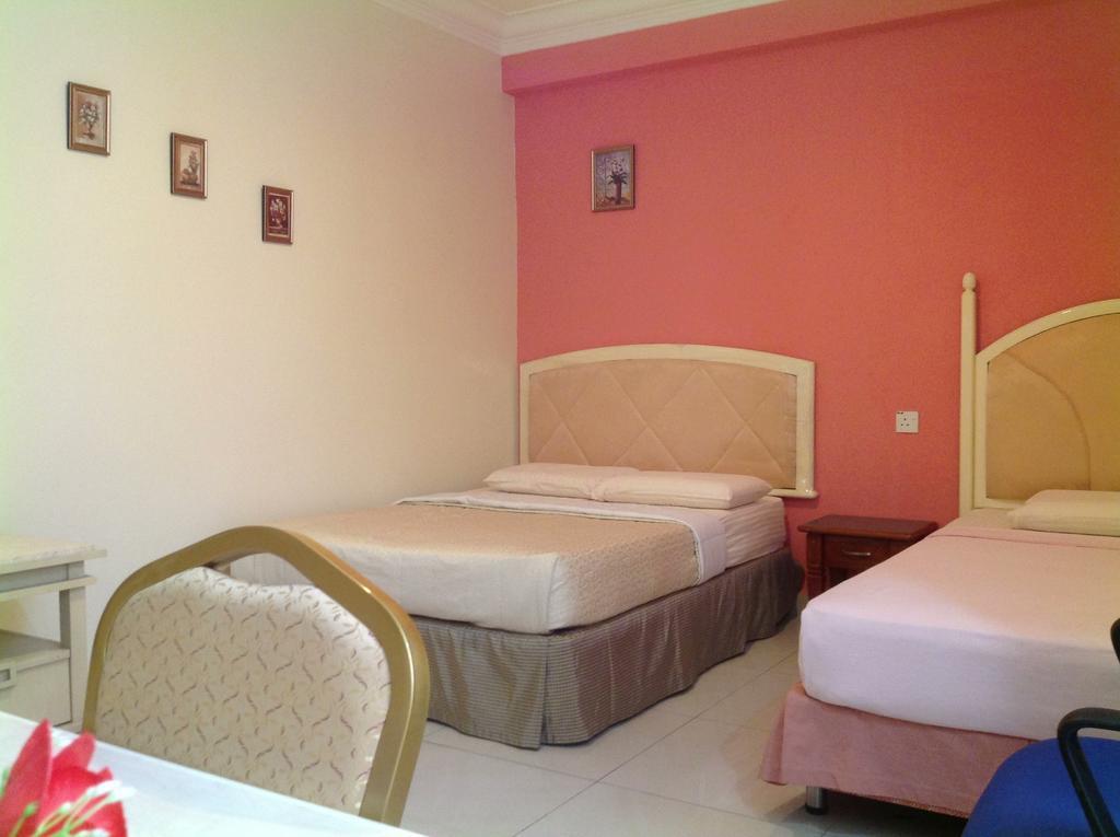Hotel Morning Glory Kudat Esterno foto