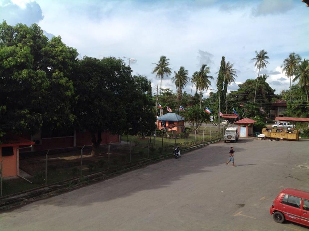 Hotel Morning Glory Kudat Esterno foto
